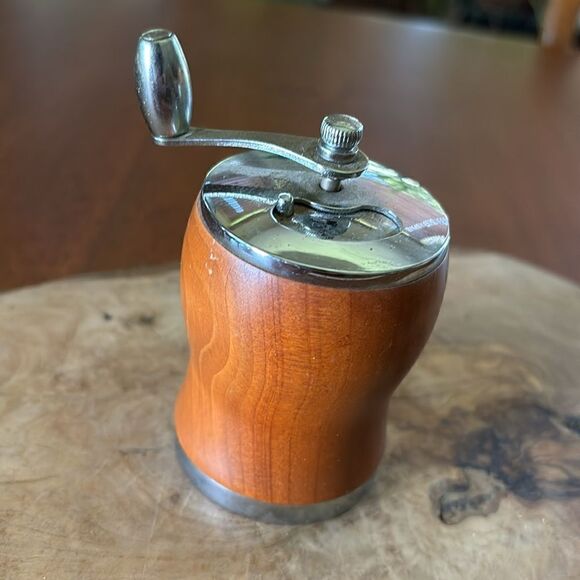 George S. Thompson Teak Pepper Grinder - Picture 2 of 7